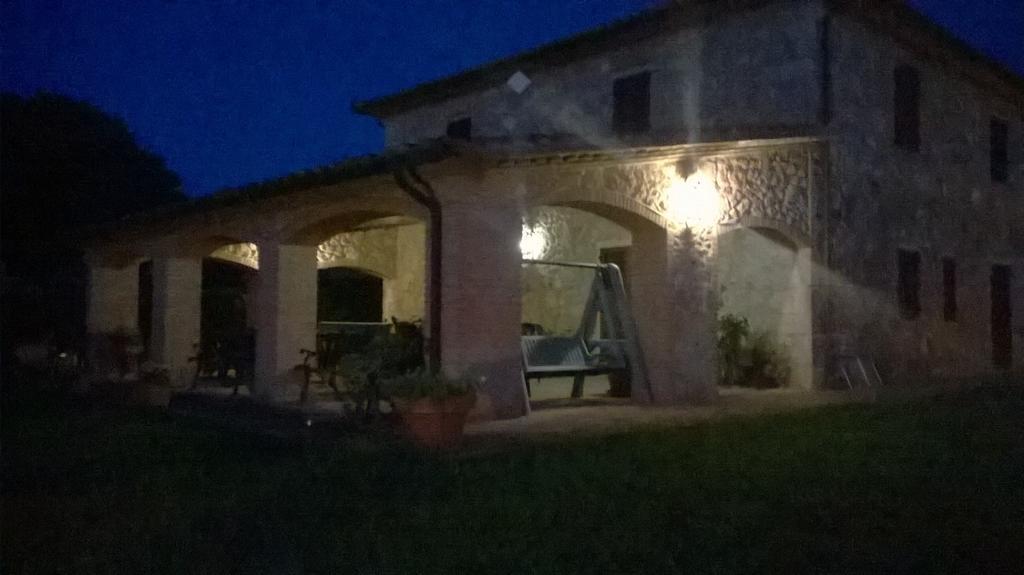 Agriturismo Il Poggiolo Montemerano Exterior foto