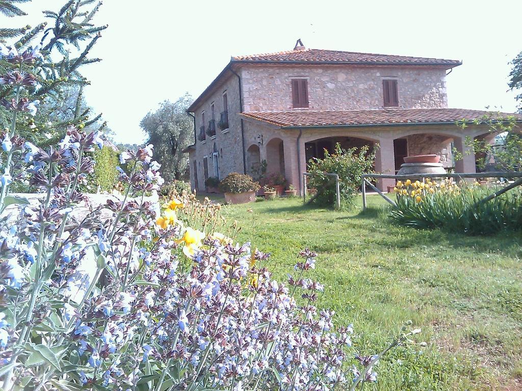 Agriturismo Il Poggiolo Montemerano Exterior foto